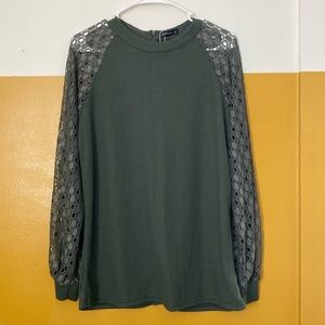 MIHOLL Top with Lace Sleeves